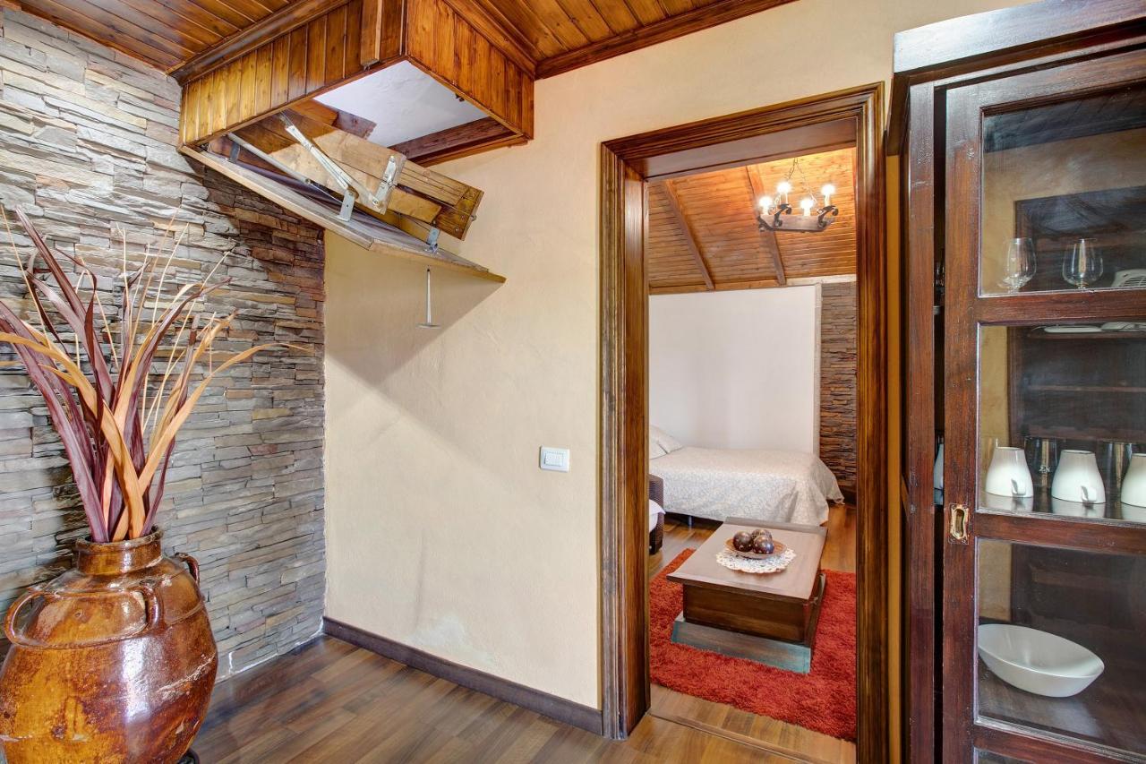 ビラフロール Casa El Parralヴィラ エクステリア 写真